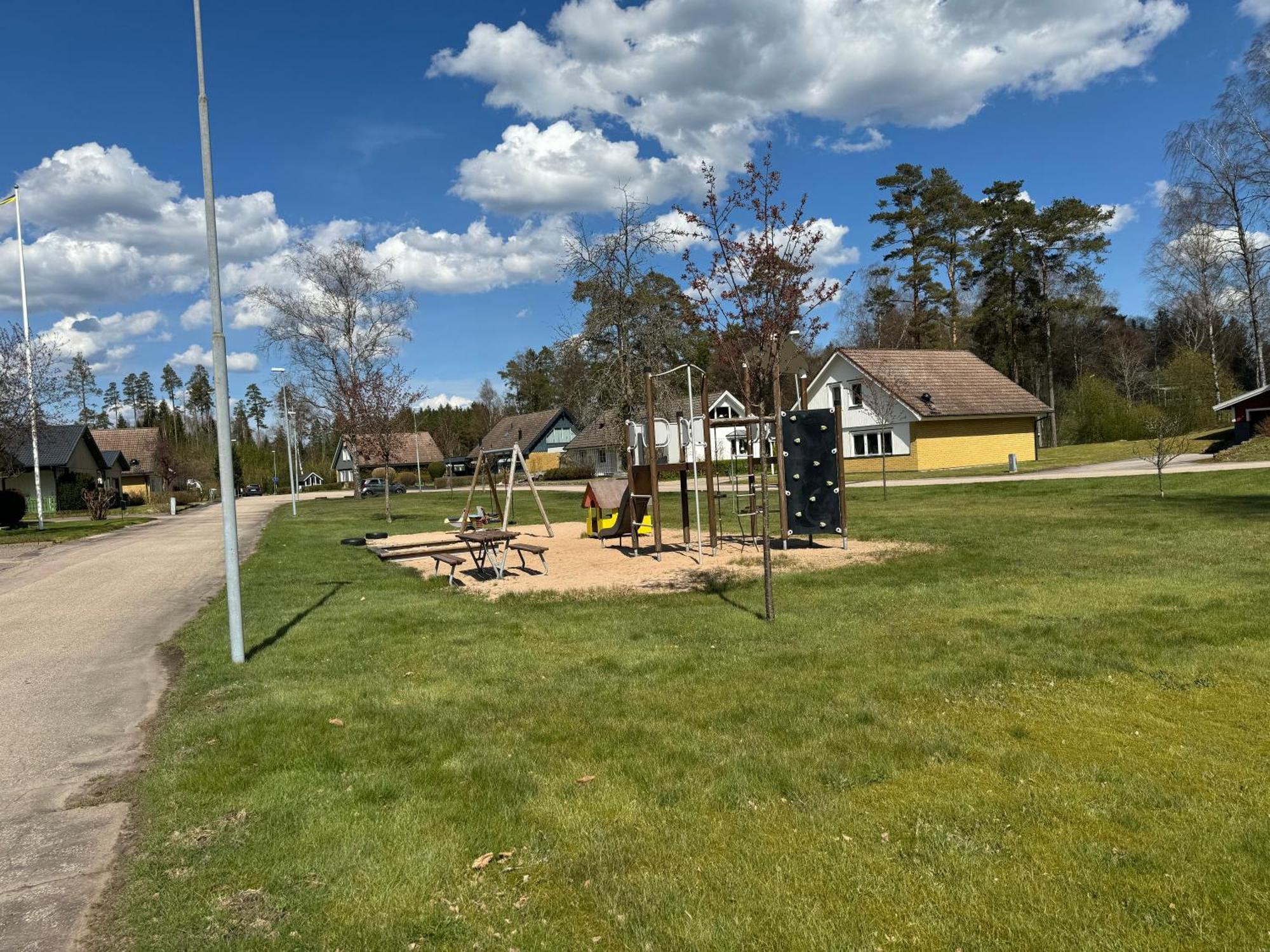 Family Friendly Villa Close To Ullared, 3Bedrooms Älvsered Eksteriør bilde